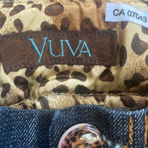 Yuva Flared Jeans - Picture 2 of 8